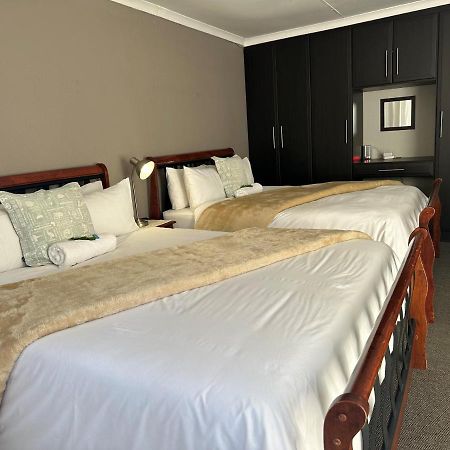 Fin And Feather Guest Lodge Boksburg Εξωτερικό φωτογραφία