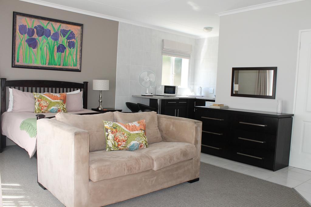 Fin And Feather Guest Lodge Boksburg Εξωτερικό φωτογραφία