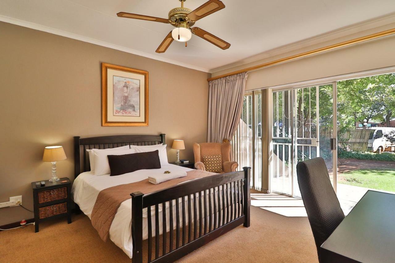 Fin And Feather Guest Lodge Boksburg Εξωτερικό φωτογραφία