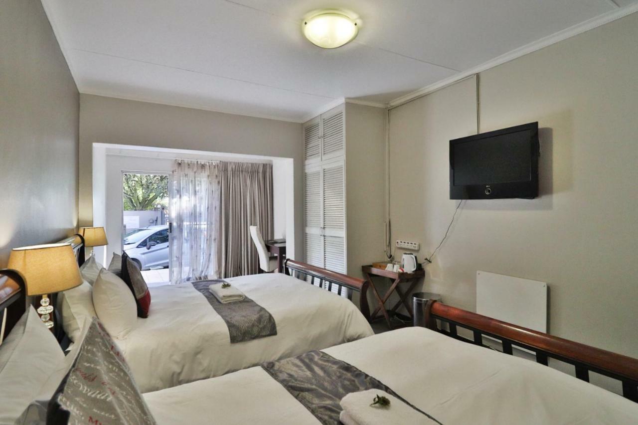 Fin And Feather Guest Lodge Boksburg Εξωτερικό φωτογραφία