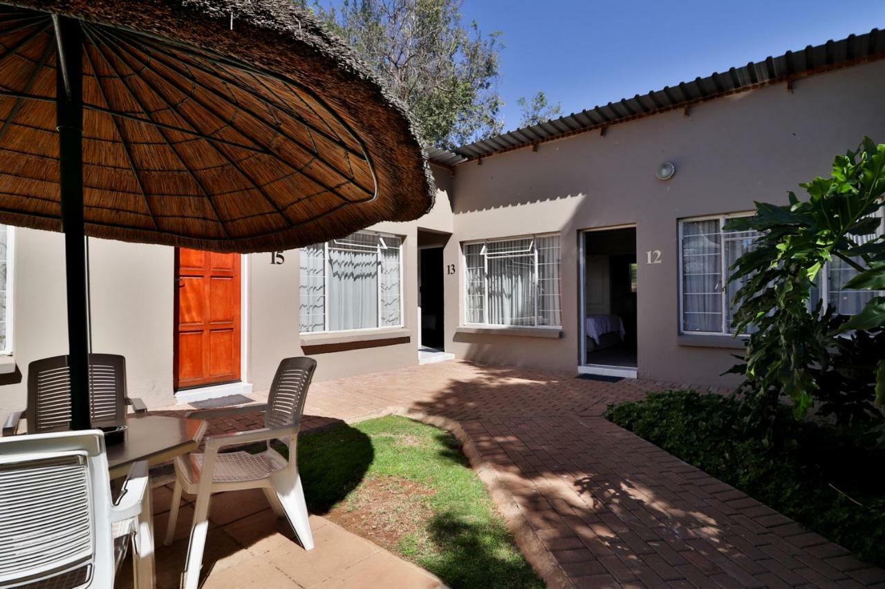 Fin And Feather Guest Lodge Boksburg Εξωτερικό φωτογραφία